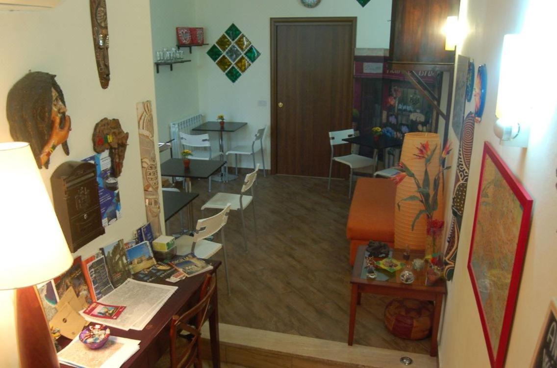 Antadia Hotel Palermo Buitenkant foto