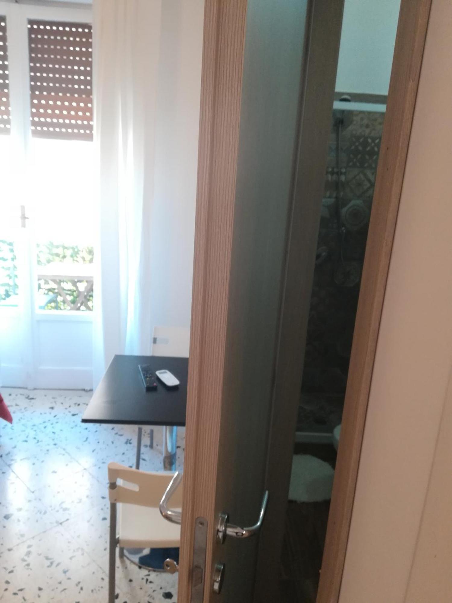 Antadia Hotel Palermo Buitenkant foto