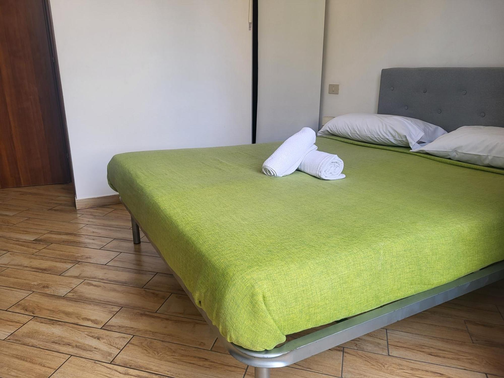 Antadia Hotel Palermo Buitenkant foto